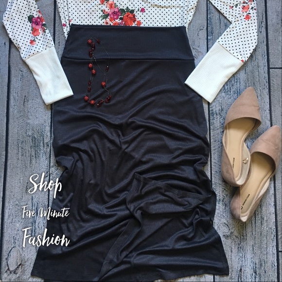 Grey midi skirt with slits - Picture 2 of 2